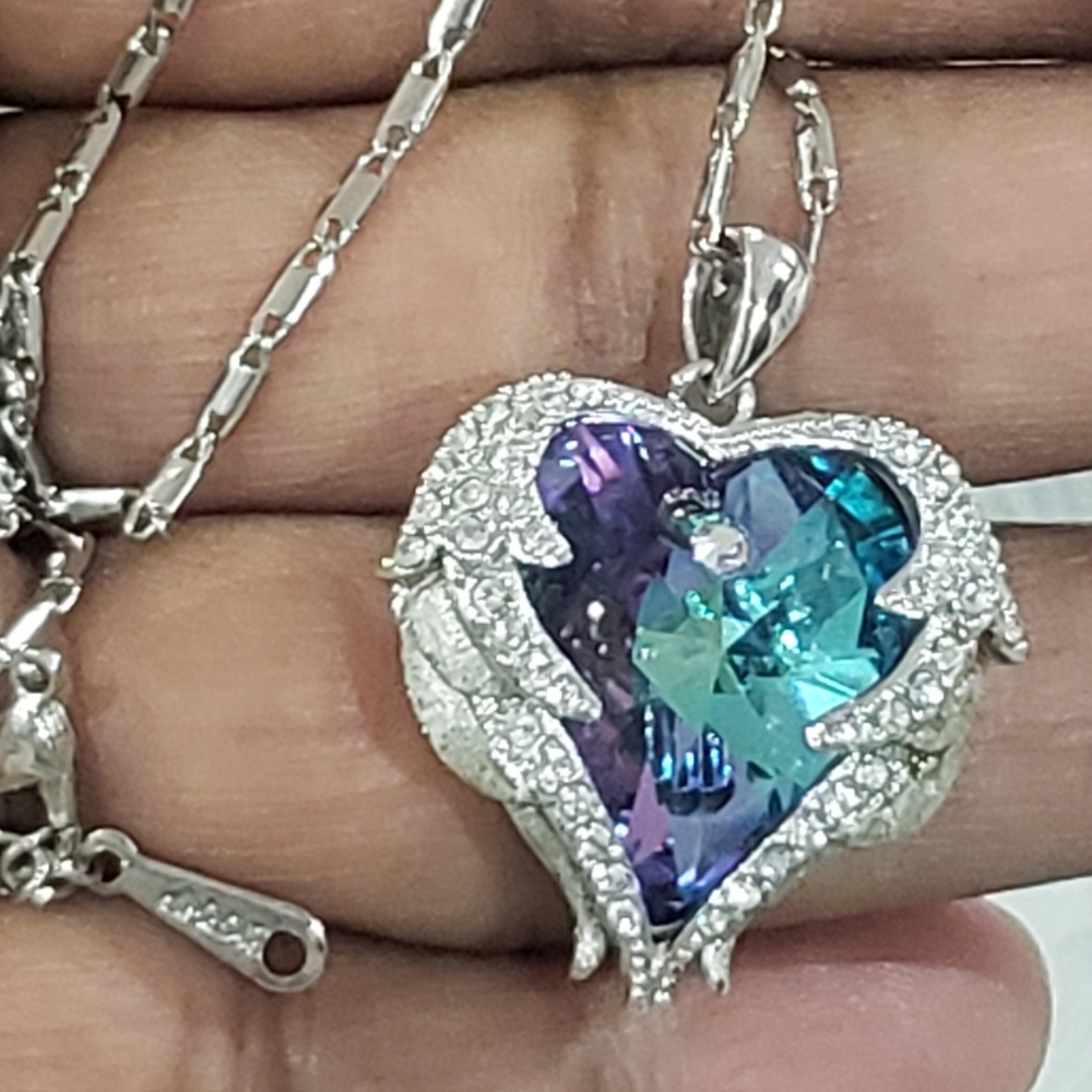 Angel Wings Love Silver White Zircon Sky Blue Crystal Pendant Necklace - Picture 1 of 13
